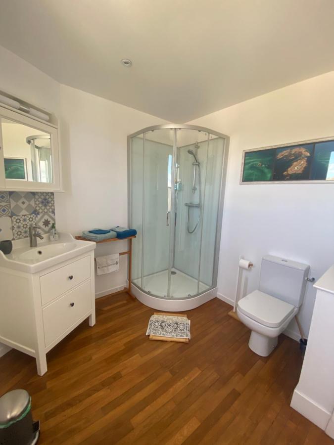 Chambre D'Hotes "Lumiere Du Cap" Vue Mer บาร์เนอวีย์-แกร์เตอเร ภายนอก รูปภาพ
