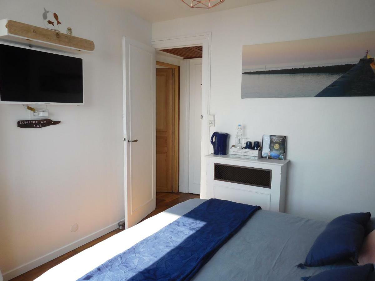 Chambre D'Hotes "Lumiere Du Cap" Vue Mer บาร์เนอวีย์-แกร์เตอเร ภายนอก รูปภาพ